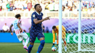 Fran&ccedil;a vence Paraguai com gol de p&ecirc;nalti de Mbapp&eacute; e vai enfrentar Marrocos nas quartas da Copa