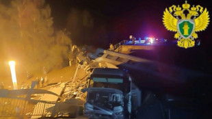 Al menos siete muertos al derrumbarse un puente sobre un tren en la regi&oacute;n rusa de Briansk