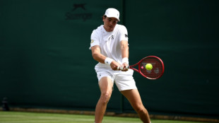 Jo&atilde;o Fonseca avan&ccedil;a &agrave; 3&ordf; rodada e iguala sua melhor campanha em Wimbledon