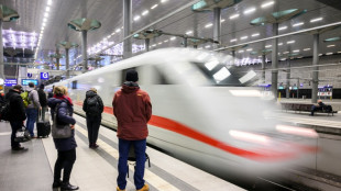 Sanierung Bahnstrecke Berlin-Hannover: Z&uuml;ge brauchen mindestens eine Stunde l&auml;nger