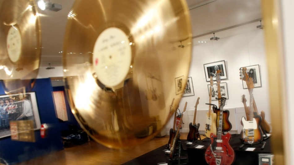 Ind&uacute;stria musical dos EUA alcan&ccedil;a 100 milh&otilde;es de assinaturas pagas