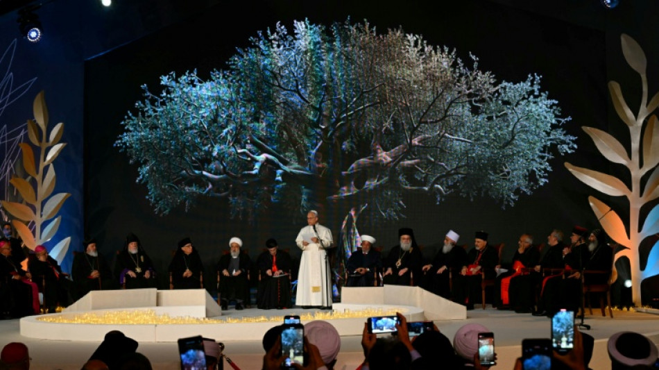 Au Liban, le pape s'offre un bain de foule géant au contact des jeunes