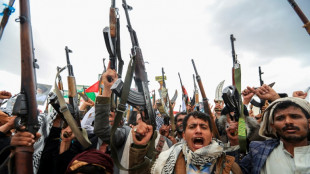 Bombardeos de EEUU e Israel en Yemen tras el ataque con misil al principal aeropuerto israel&iacute;