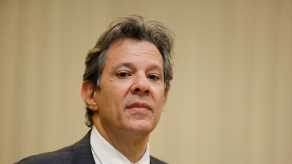 Fitch eleva a nota da d&iacute;vida do Brasil