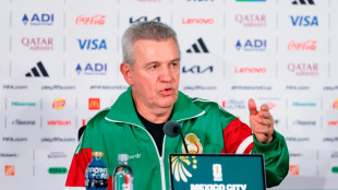 Incomodar Kane, a prioridade do t&eacute;cnico do M&eacute;xico contra a Inglaterra
