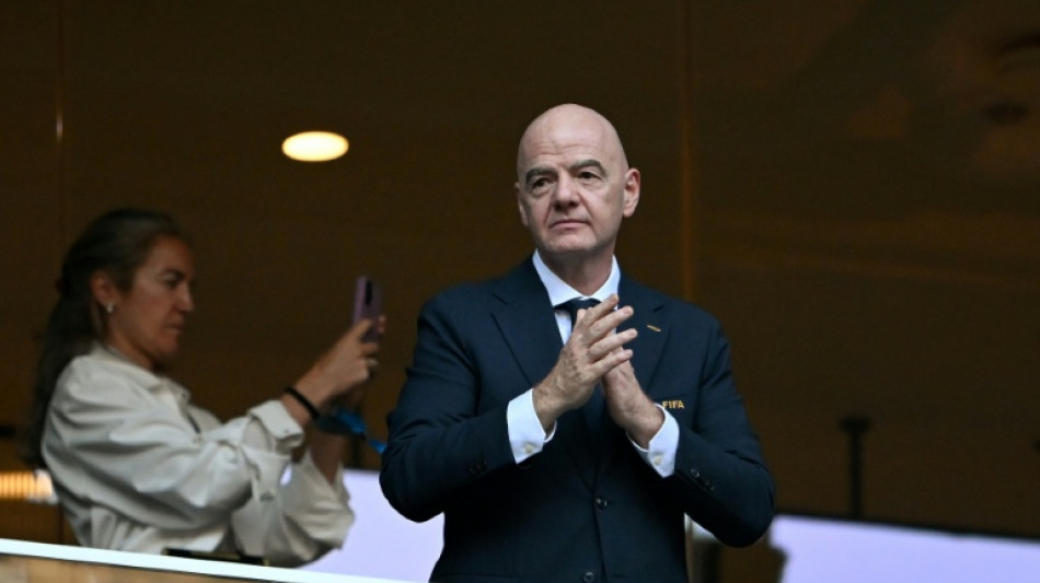 Infantino afirma ter dito a Trump que &oacute;rg&atilde;os da Fifa s&atilde;o 'independentes'
