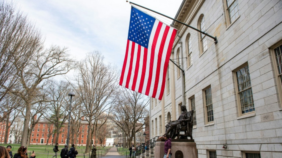 Trump cloue au pilori Harvard, accusée de propager "haine et imbécilité"