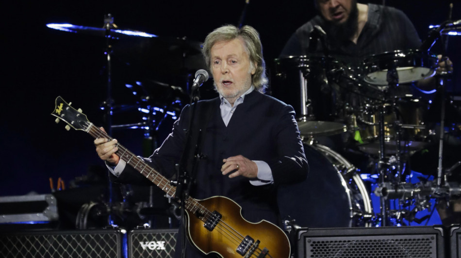 Diventa docufilm la saga del basso rubato di Paul McCartney