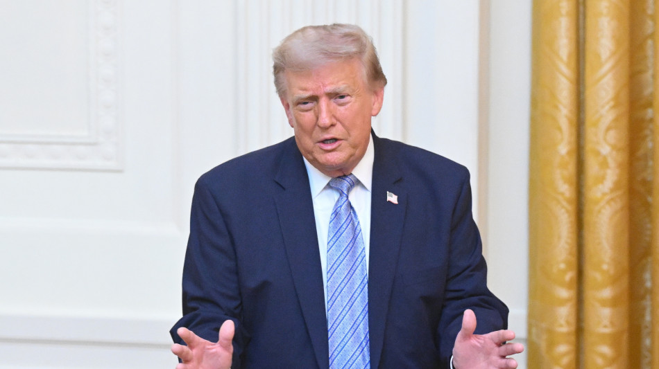 Trump al Congresso, 'estendere anche all'Iran la legge sulle sanzioni a Mosca'