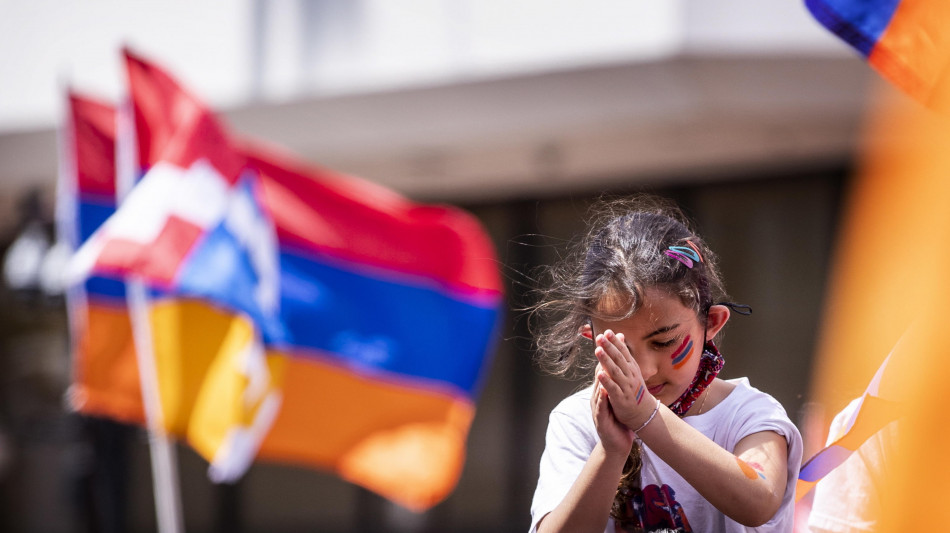 Turchia, 'su armeni da Israele posizione politica'