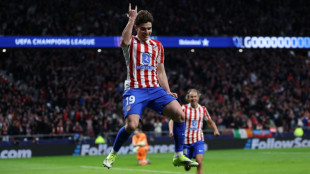 Atl&eacute;tico pone un pie en cuartos de Champions tras primer tiempo de locura ante Tottenham