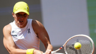 Swiatek makes fast start at Italian Open