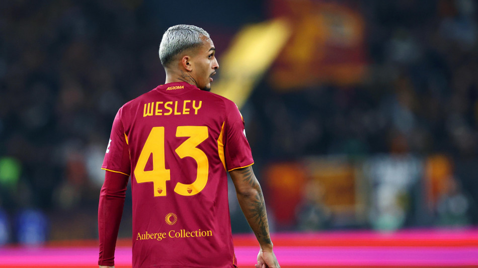 Roma: confermata la lesione muscolare, Wesley fermo un mese