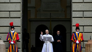 Thousands attend Pope Leo's first Angelus prayer