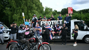 La crainte d'un nouvel embrasement au Royaume-Uni, un an apr&egrave;s les &eacute;meutes anti-migrants