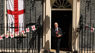 Starmer saluta Downing Street, 'lascio a Burnham un Paese migliore'