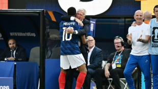 Los Bleus se divierten con Suecia, Haaland se cita con Brasil y M&eacute;xico a octavos