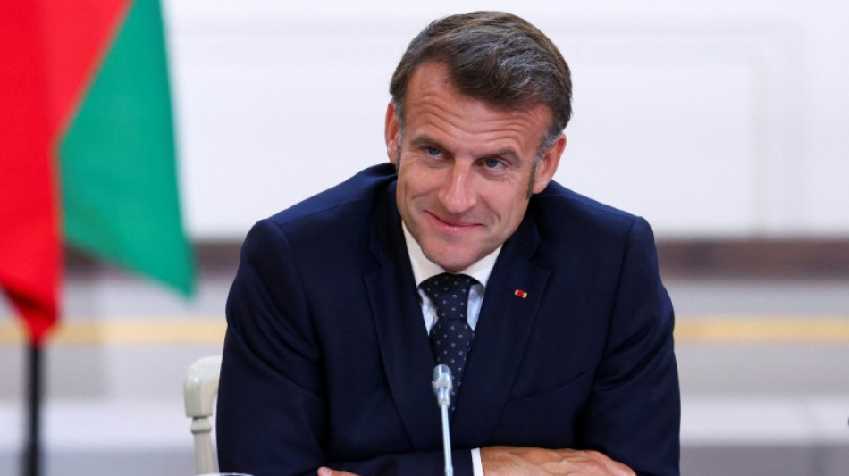 Stocks diverge after Trump's latest tariff warning