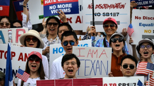 Chinos en Texas denuncian "racismo" por un proyecto que les impedir&iacute;a comprar propiedades