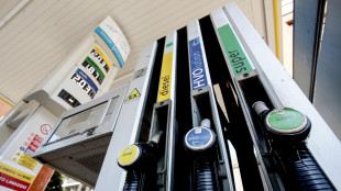 Mimit, prezzo medio self benzina a 1,982 euro al litro, gasolio a 2,185