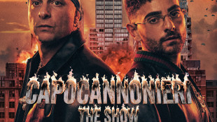 Clementino & Rocco Hunt insieme sul palco per Capocannonieri - The Show