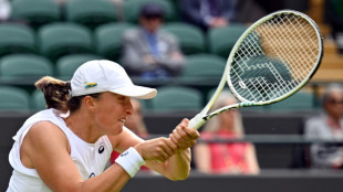 Swiatek abandona em Bad Homburg; Bronzetti e Siniakova v&atilde;o se enfrentar na final