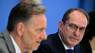 Dobrindt und BKA-Chef M&uuml;nch stellen Zahlen zu Sexualdelikten an Minderj&auml;hrige vor