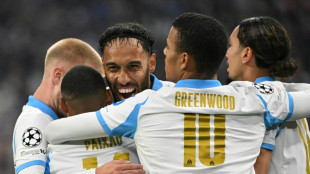 Olympique de Marselha goleia Ajax em casa (4-0) com dois gols de Igor Paix&atilde;o