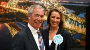 Britische Rechtspopulisten gewinnen Sitz im Unterhaus und legen in Kommunen zu