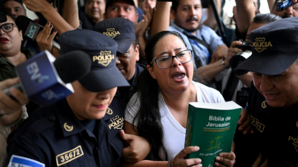 Salvador: une ONG anti corruption se dit forc&eacute;e &agrave; l'exil par la r&eacute;pression de Bukele