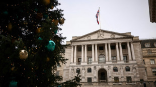 Economia britânica se contraiu novamente em 0,1% em outubro