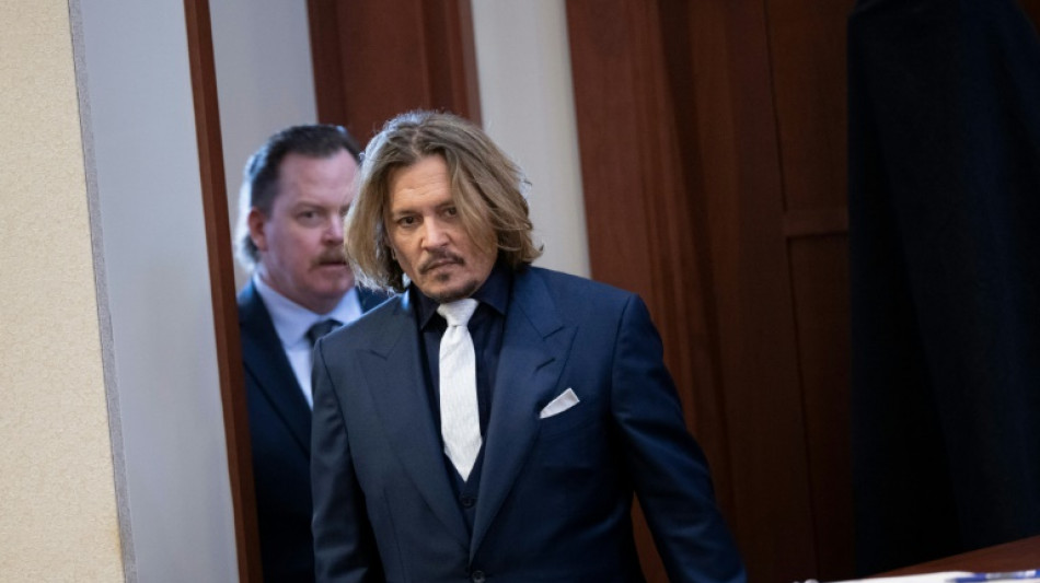 Johnny Depp als gewaltt&auml;tiges "Monster" oder Opfer einer "L&uuml;ge"