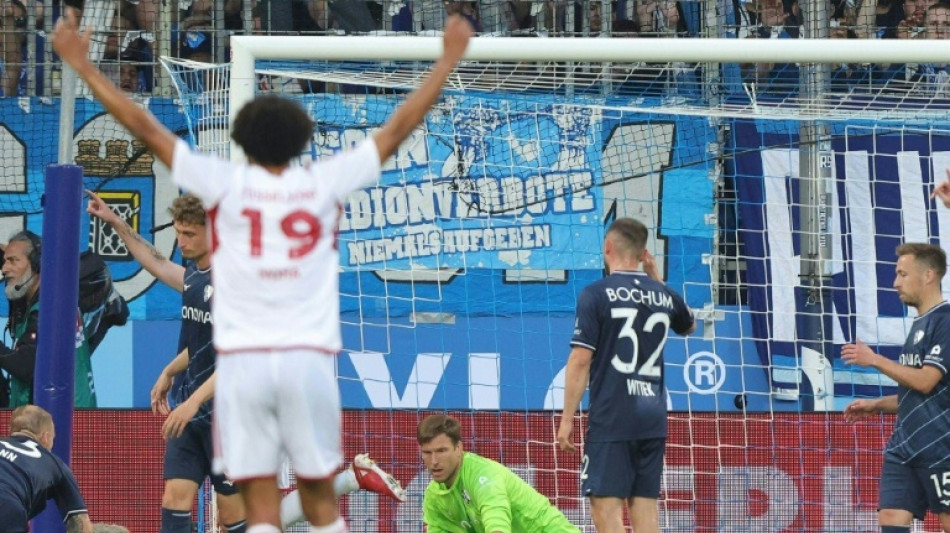 Fortuna D&uuml;sseldorf vence na visita ao Bochum (3-0) e fica perto do acesso &agrave; Bundesliga