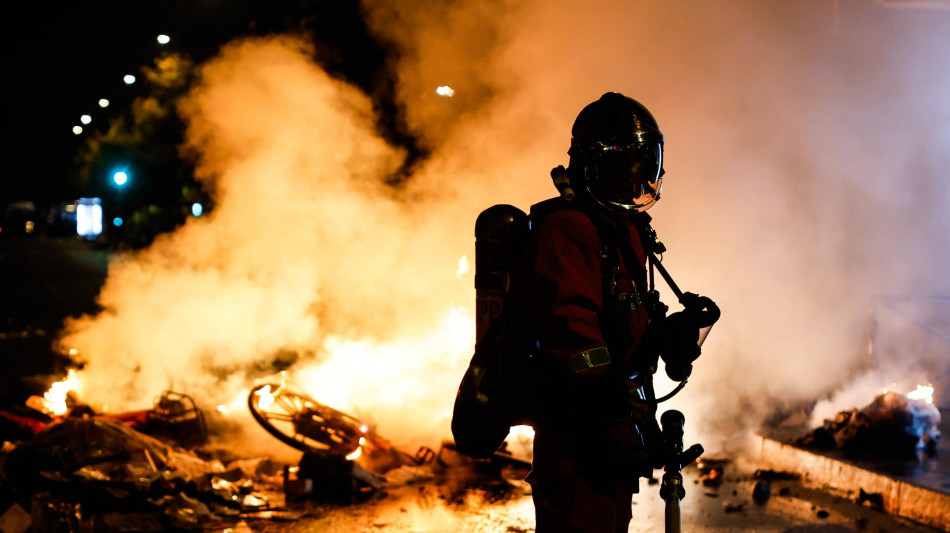 Ministro Interno Francia, 'in alcune citt&agrave; abbiamo perso il controllo'