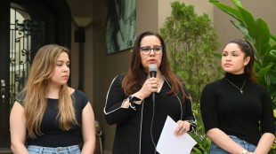 Ex-primeira-dama de Honduras diz que marido, acusado de narcotr&aacute;fico nos EUA, est&aacute; 'indefeso'