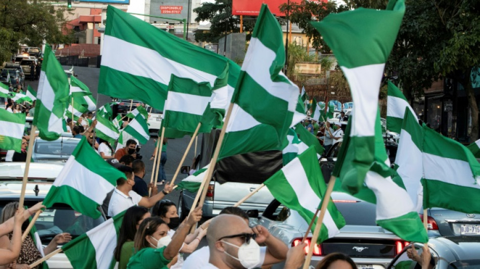 Elections au Costa Rica: 25 candidats pour un si&egrave;ge de pr&eacute;sident