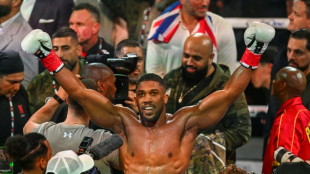 El boxeador Anthony Joshua, herido en un accidente de tr&aacute;fico en Nigeria