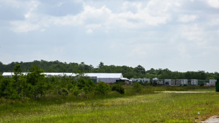 Cierran el pol&eacute;mico centro de detenci&oacute;n de migrantes de Florida "Alligator Alcatraz"