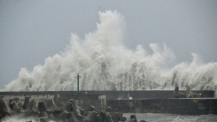 Le typhon Podul touche Taïwan