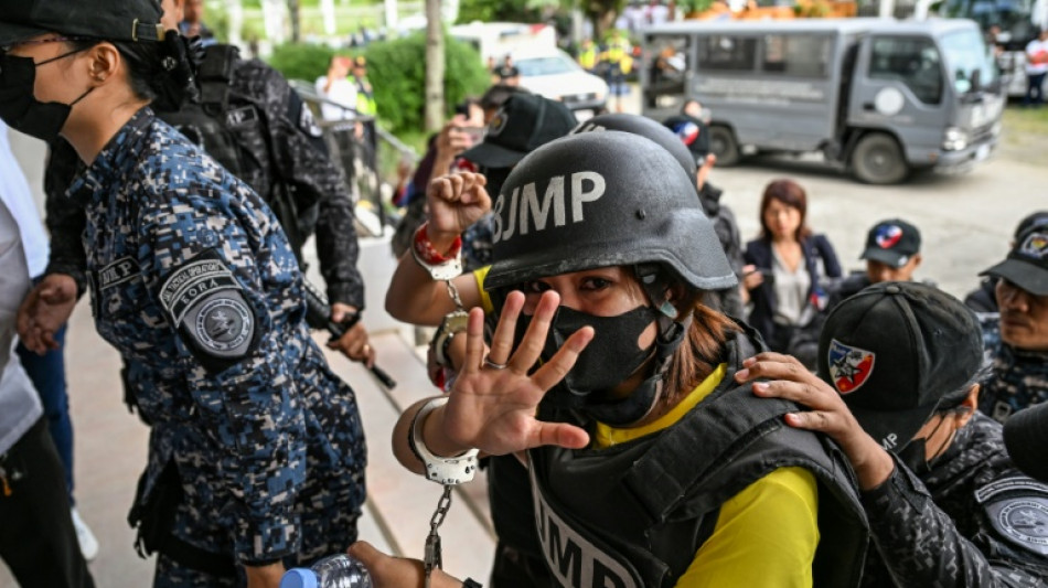 Philippines: une journaliste condamn&eacute;e dans un proc&egrave;s critiqu&eacute;