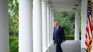 Trump mostra mais uma vez que os Estados Unidos v&ecirc;m em 1&ordm; lugar, at&eacute; mesmo no futebol