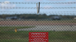 Attacco contro base della Raf, rilasciati su cauzione i 5 arrestati