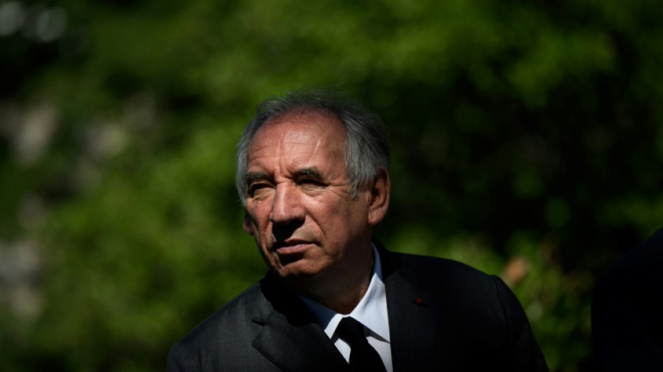 Retraites: la CFDT dit stop aux n&eacute;gociations, Bayrou pr&ecirc;t &agrave; "trancher"