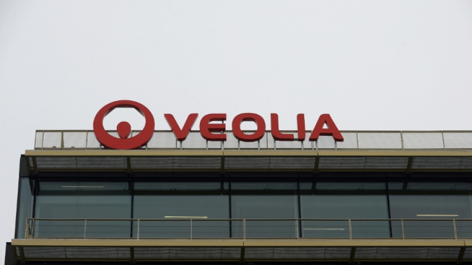 El grupo bancario espa&ntilde;ol La Caixa compra el 5% de la francesa Veolia