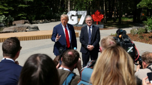 Trump zweifelt an Sanktionen gegen Russland: "Kosten uns viel Geld"