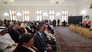 Ir&aacute;n dice que la cooperaci&oacute;n con la agencia at&oacute;mica de la ONU ya no es "pertinente" tras las sanciones