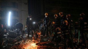 Sube a m&aacute;s de 4.800 la cifra de muertos por los terremotos en Venezuela