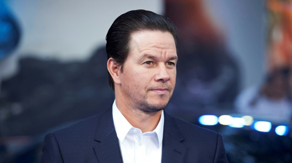 Mark Wahlberg hat f&uuml;r seine neue Rolle Hanteln gegen Speck getauscht
