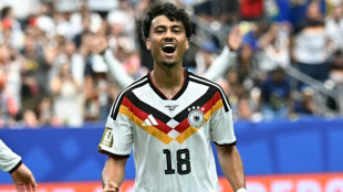 Bayern de Munique anuncia contrata&ccedil;&atilde;o do alem&atilde;o Nathaniel Brown