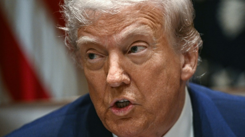 Trump diz que Rússia precisa 'se mexer' antes da reunião entre Putin e seu emissário